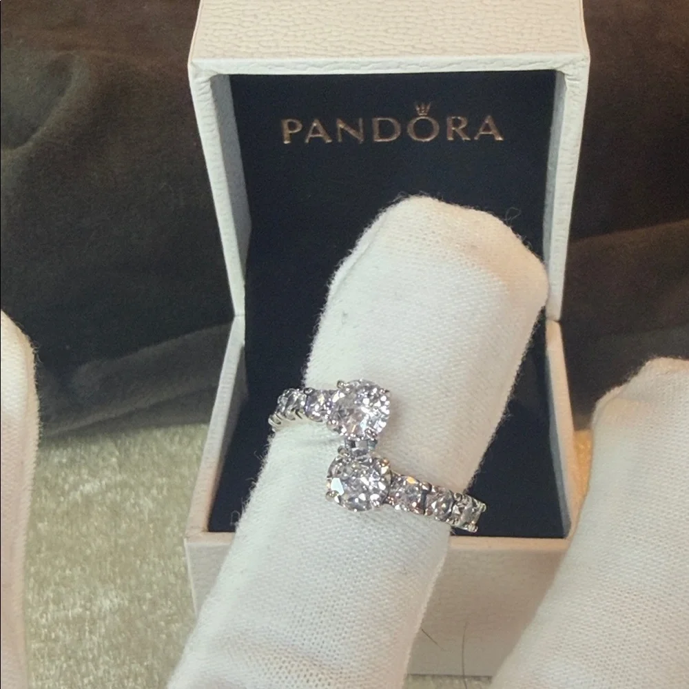 Pandoras Sterling Silver Timeless Overlapping Sparkling Band Ring 7.5 - Picture 4 of 8